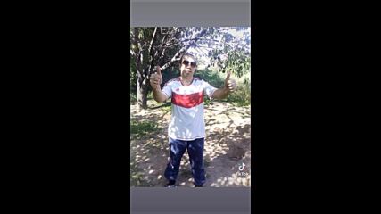 Vid_68100525_102419_126.mp4