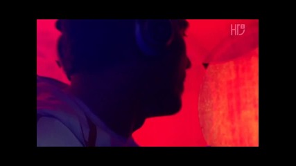 dj tiesto live @ Disneyland Resort Paris 2005 Hdtv част 2