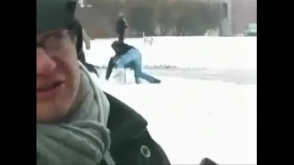 смешни инциденти от цял свят 