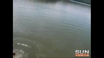 Падане по лице в вода...