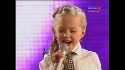 Момиченцето изуми цяла България с гласа си !