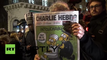 100 000 души се събраха на площад Република в Париж за жертвите на нападението над списание Charlie