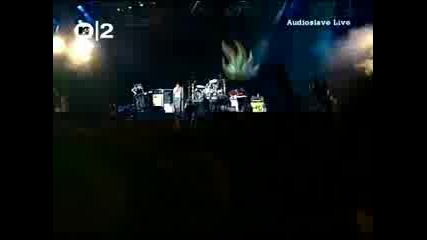 Audioslave - Show Me How To Live (Live)