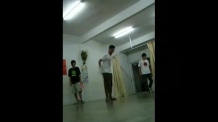 Hard Style Shuffle 