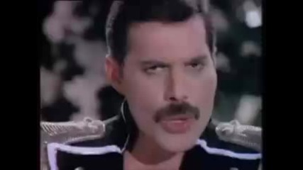 Freddie Mercury ( Queen ) - Living On My Own