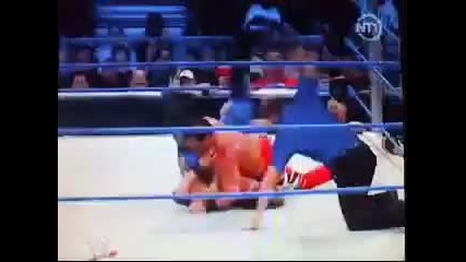 Wwe 06.07.2007... Острието vs Крис Беноа 