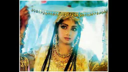 Madhuri and Sridevi Mix ( Slideshow )