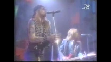 Guns N Roses - Tom petty and axl 89 