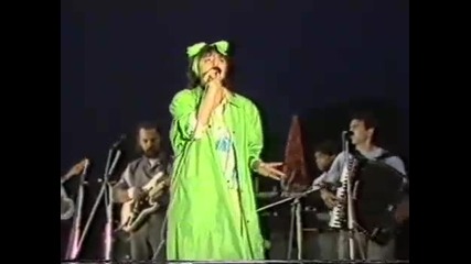Dragana Mirkovic & Juzni Vetar - Pusti Da Vjerujem