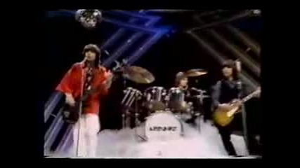 Arrows - Movin Next Door To You