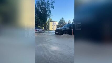 Сериознo наводнение във Варна заради авария на магистрален водопровод