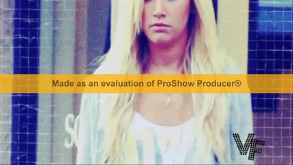 Ashley Tisdale-masquerade