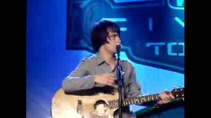 Brendon Urie Пее Super Mario Theme