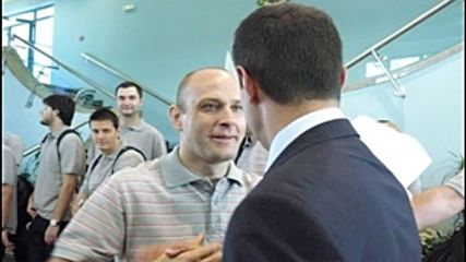 Тити пилот, докара националите живи и здрави, с амбиции за медали