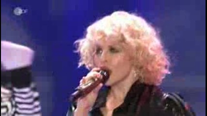 Kylie Minogue - In My Arms Live @ Golden Camera Awards