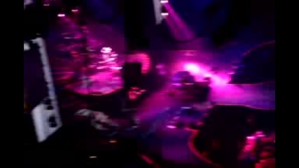 Guns N Roses - This I Love ( Live 2010 ) 