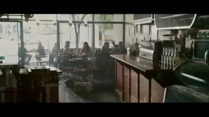 Macgruber - Macgruber And Piper Are Attacked While Vicki Is In The Coffee Shop 