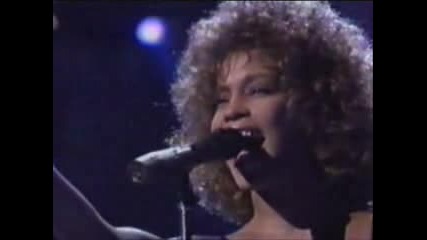 Whitney Houston Неповторим Глас 