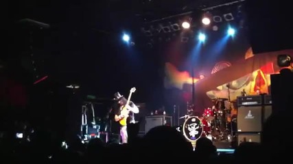 Slash - Godfather Solo / Sweet Child O Mine ( Toronto 2012)-1