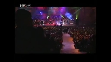 Danijela Martinovic - Dobro je (live) 1998
