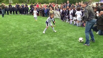 Robin Van Persie freestyle