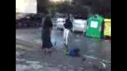 Циганки Въртят Кючеци В Надежда1 - 3 - Та Част