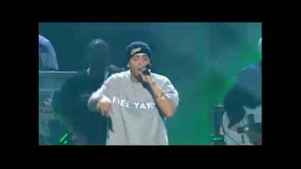 Eminem - Lose Yourself [ Live - Grammy 2003 ]