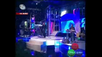 Toма-голям концерт Обичам те на Азис 31.03.08.wmv; }