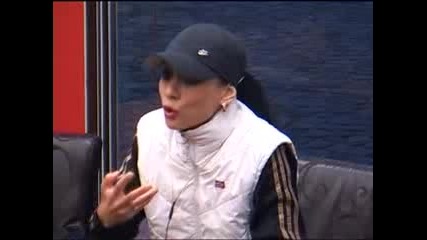 Big Brother F - Анжелика и Мария оплюват Елеонора 13.04.2010 