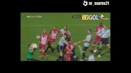 Бордо - Ювентус 1:0 гол на Фернандо Кавенаги 