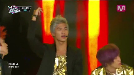 Teen Top - Intro + Rocking @ Mcountdown K-con in La (29.08.13)