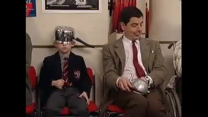 Mr. Bean чака за доктор ! 