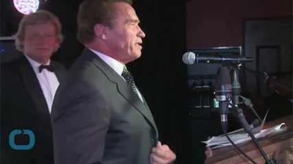 Abigail Breslin Taunts Arnold Schwarzenegger in 'Maggie' Trailer