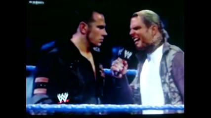 jeff hardy attacks his brother matt hardy on smackdown!