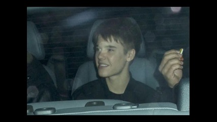 justin bieber-one less lonely girl