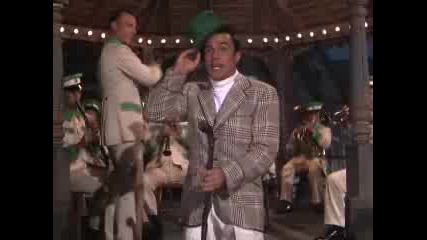 Gene Kelly - Take me out to the ball game 