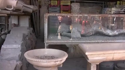 Помпей, Италия