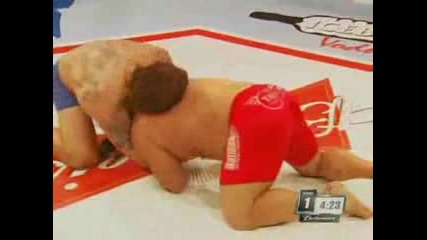 Aleksander Emelianenko vs Dan Bobish
