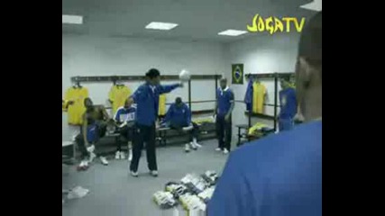 Бразилия - Ronaldinho,  Adriano,  Robinho и Kaka