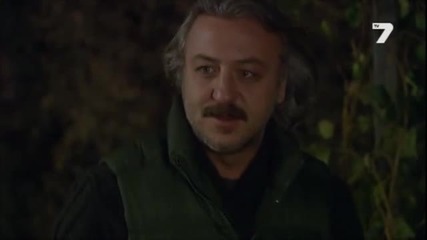 Момичето с червения шал 15 епизод 1/3