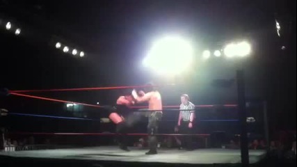 Matt Hardy vs Sami Callihan