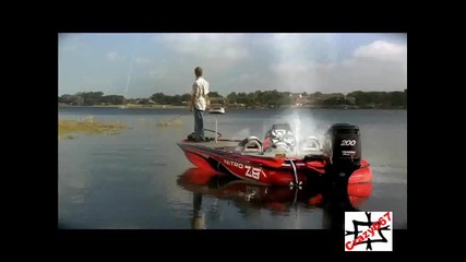 Nitro boat vs Whiney Girlfriend