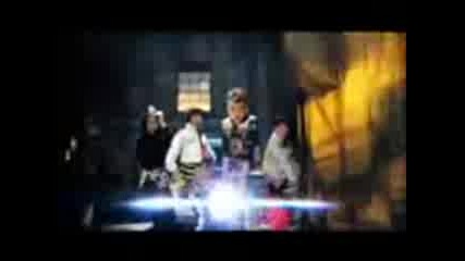 2ne1 - fire Mv - street