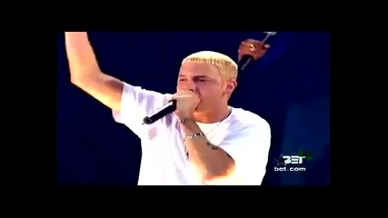Eminem feat . Dre. Dre and N . W . A. - Still D.r.e. And Don't Forgot About Dre ! ( Live )