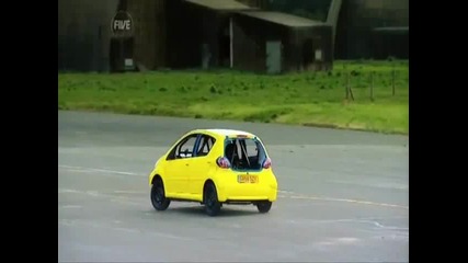 Лупинг с кола. Fifth Gear Loop the Loop