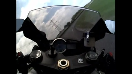 Onboard a Suzuki Gsx - R1000 with John Reynolds at Castle Coombe 