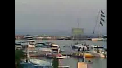 Video002.3gp