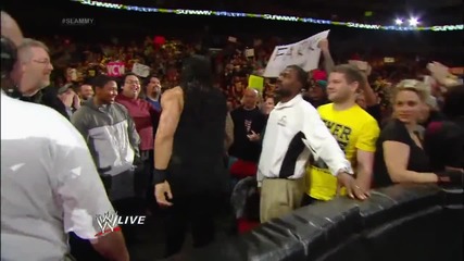 Cm Punk vs. Dean Ambrose- Raw, Dec. 9, 2013