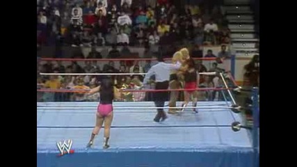 Wwf Royal Rumble 1988 The Glamour Girls vs Jumping Bomb Angels (2 от 3 туша)