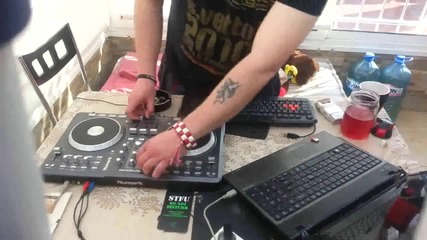 Dj Vegeta @ Тераската